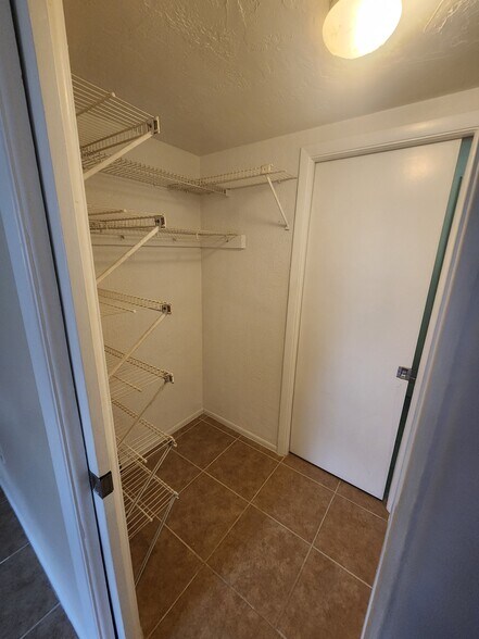 Master Closet - 7615 Tyson Dr