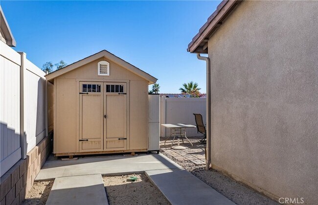 Building Photo - 64243 Eagle Mountain Ave