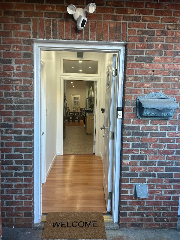 Building Photo - 68-43 Jay Ave