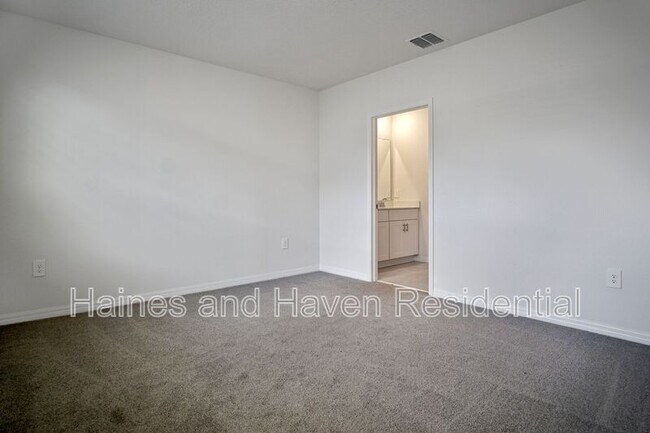 Building Photo - 5308 Rocky Hawk Run