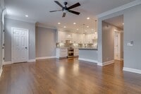 Building Photo - 2040 Graybar Ln