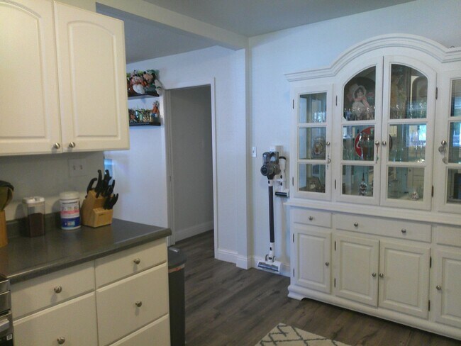 Building Photo - Must see in North Vacaville