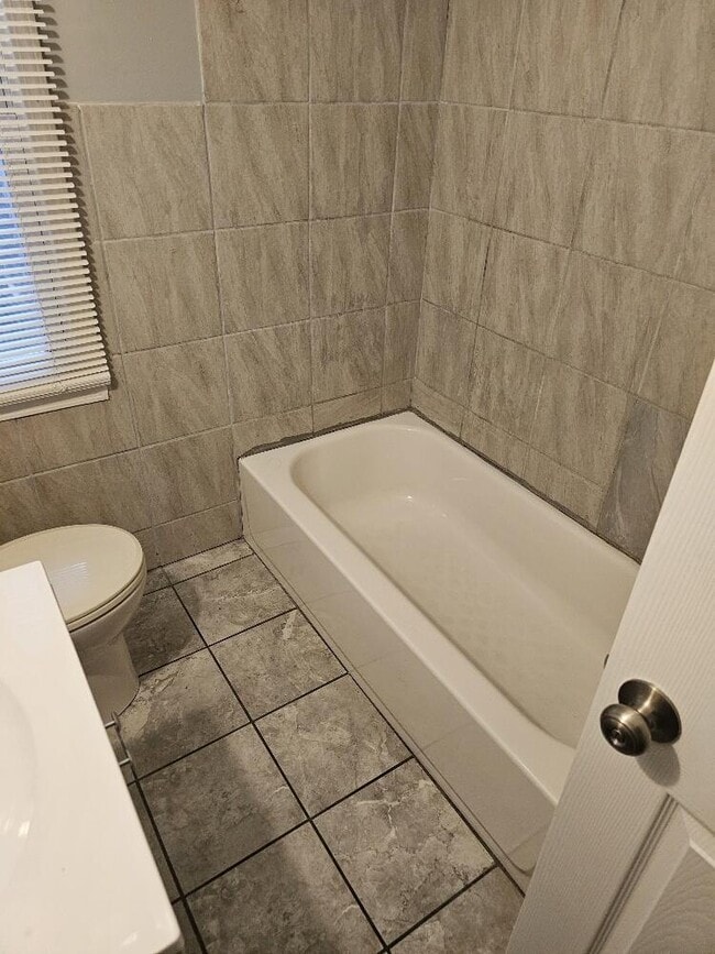 Building Photo - 9717 Balfour Rd