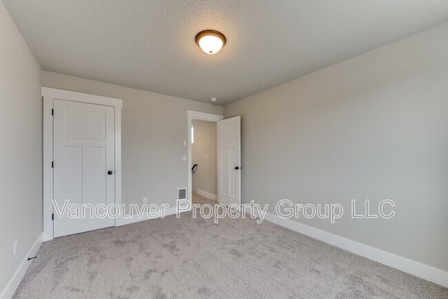 Building Photo - 2936 NW 16th St