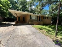 Building Photo - 609 Arrowhead Trl