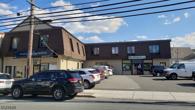 Building Photo - 561 McBride Ave