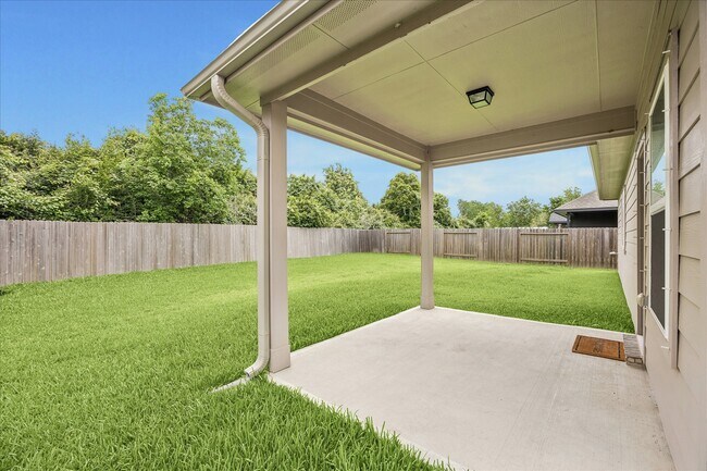 Building Photo - 23601 Zinfandel Dr