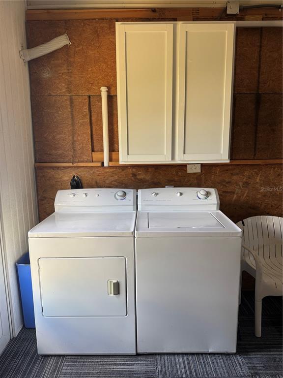 Building Photo - 105 Del Rio Dr
