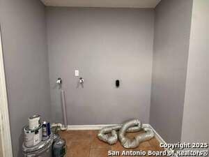 Building Photo - 307 Trudell Dr