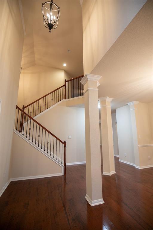 Building Photo - 717 S Frontier Ln