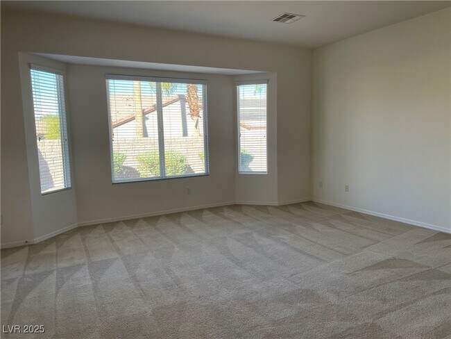 Building Photo - 2049 Powder Springs St