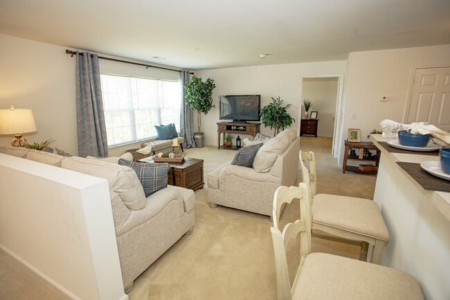 Building Photo - Legacy Park Apartments