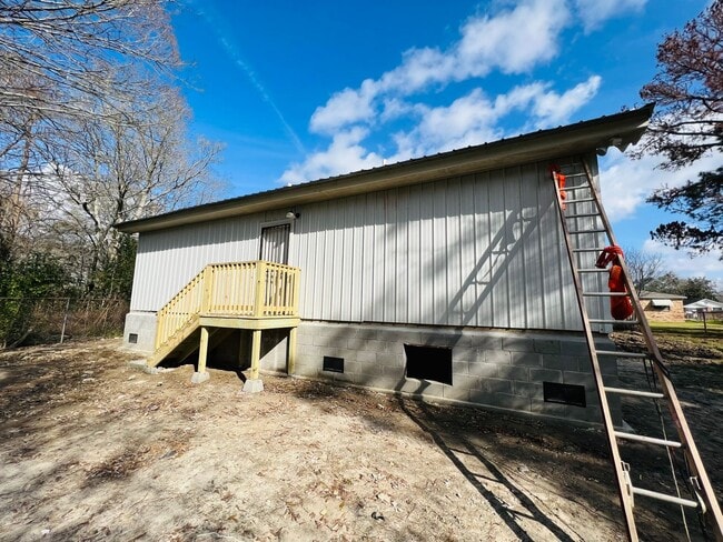 Building Photo - 1219 N 44th St