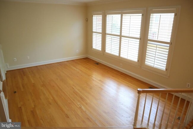 Building Photo - 9708 Whitley Park Pl