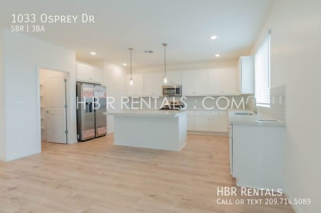 Building Photo - 1033 Osprey Dr