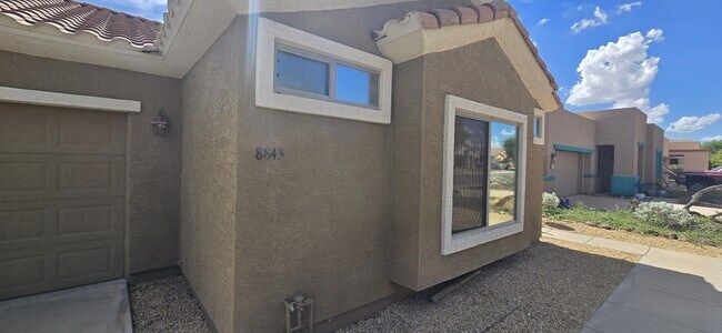 Building Photo - 8971 E Rainier Dr