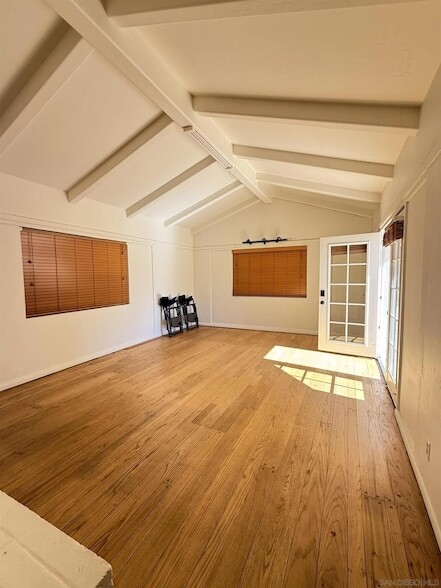 Building Photo - 12118 Poway Rd