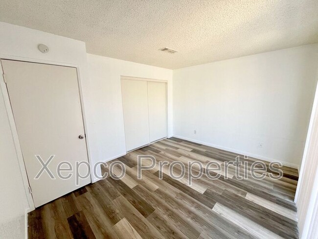 Building Photo - 66300 Ironwood Dr