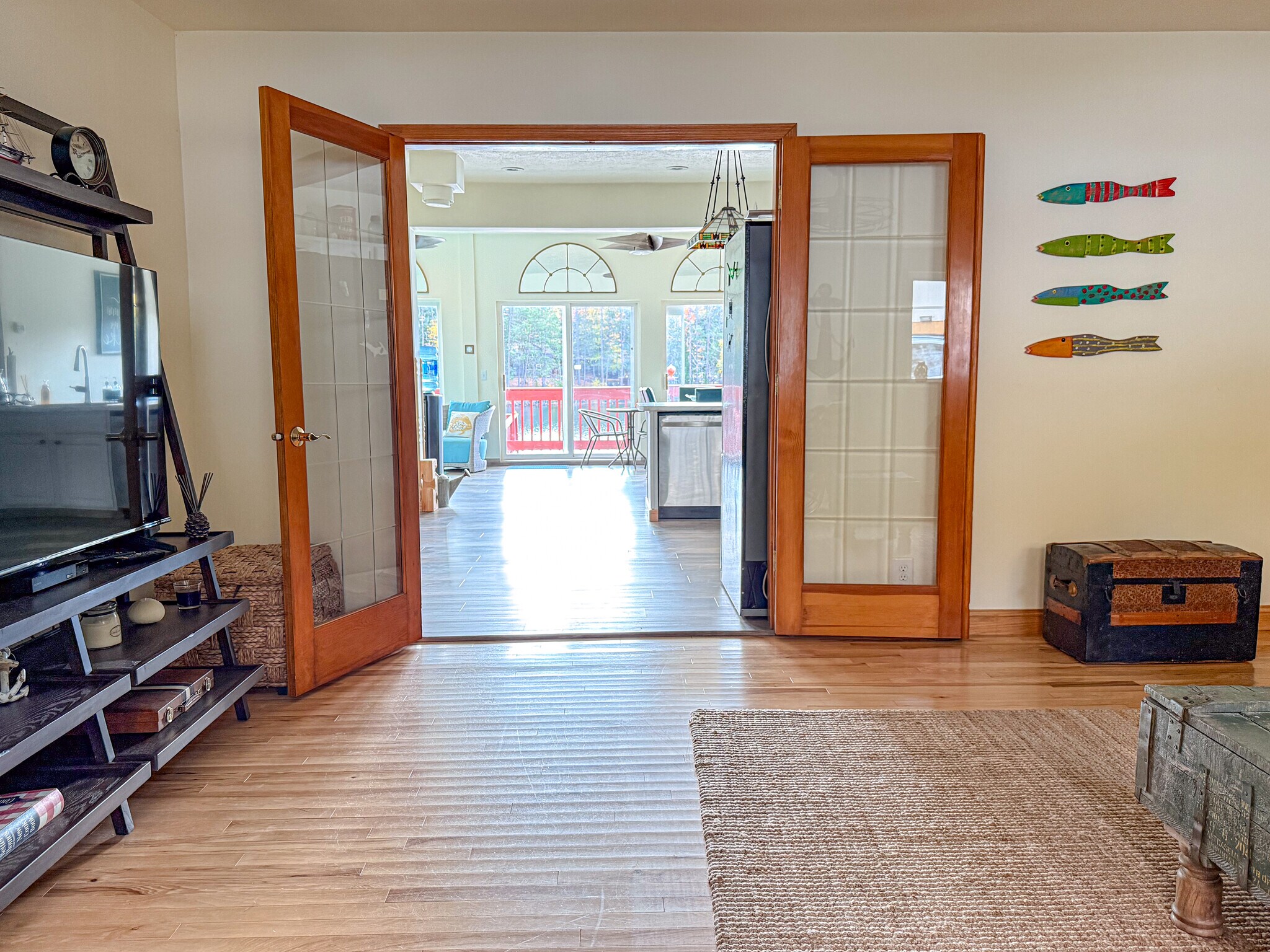 Building Photo - 440 S Peninsula Ln