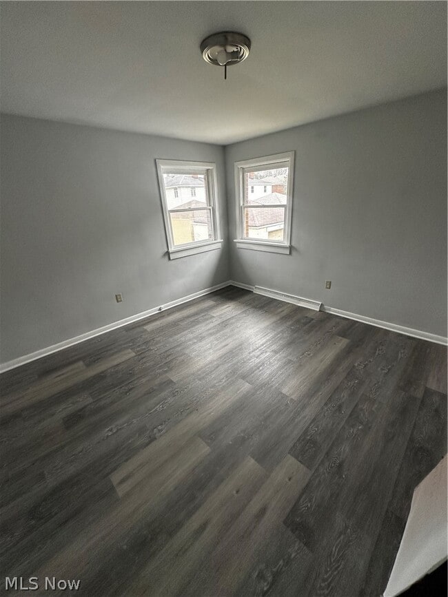 Building Photo - 1775 Liberty Dr