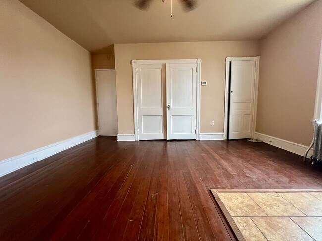 Building Photo - 161 W Olney Ave