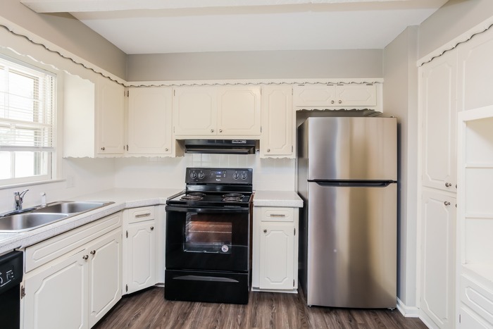 Building Photo - 15001 E 39 Terrace S