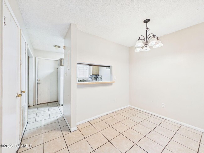 Building Photo - 202 Belfast St