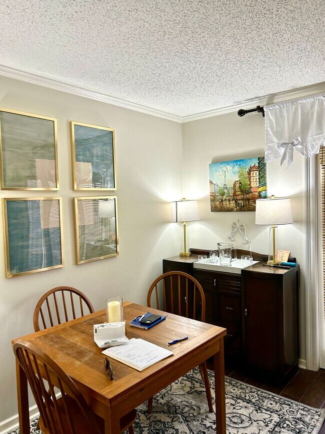 Building Photo - Jefferson Square Condos - Jefferson Hwy/Bl...