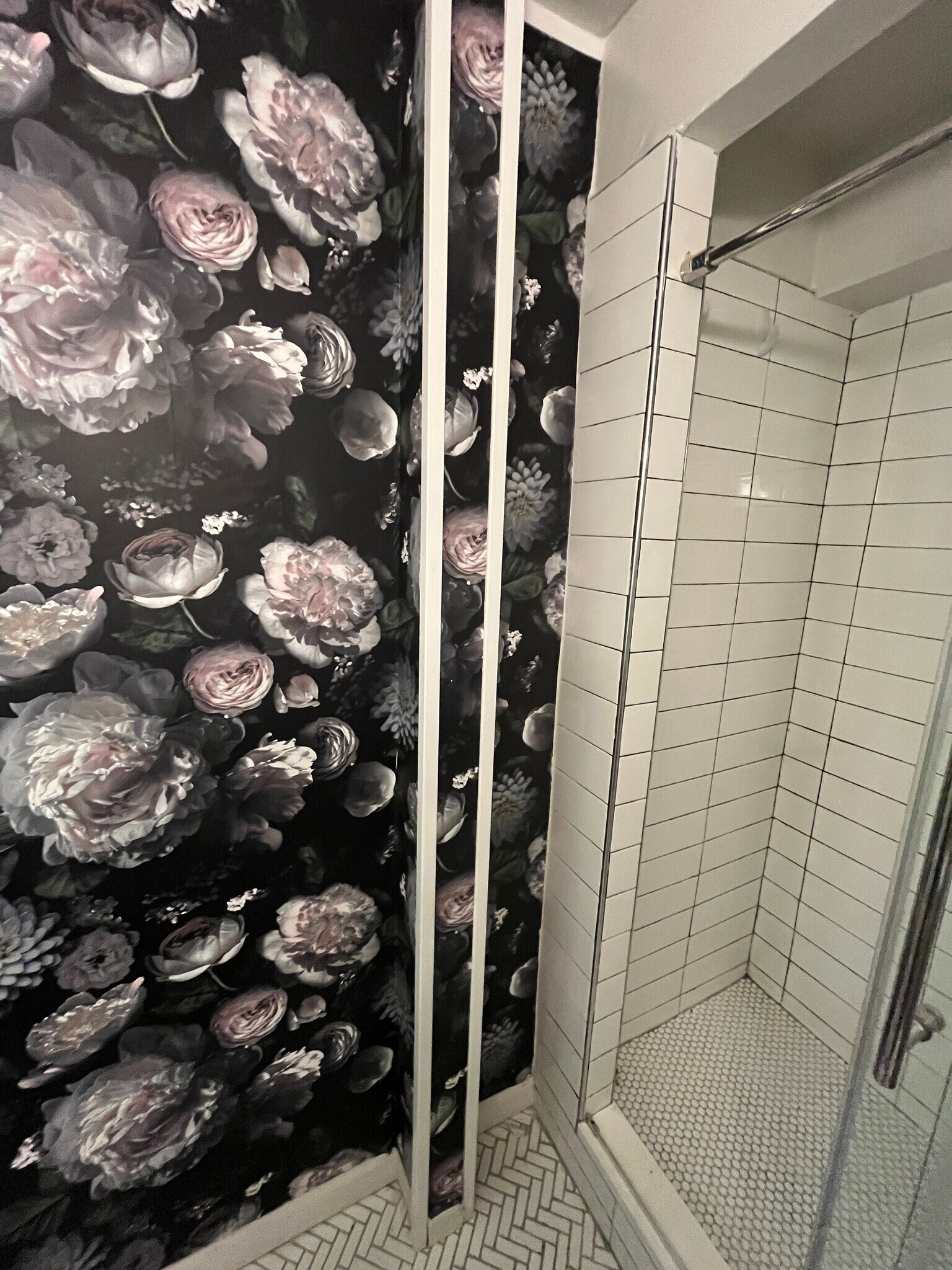 Building Photo - 1061 Clay Ave