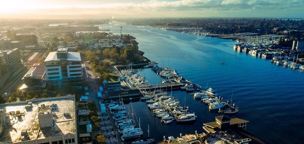 Building Photo - 201 4th St