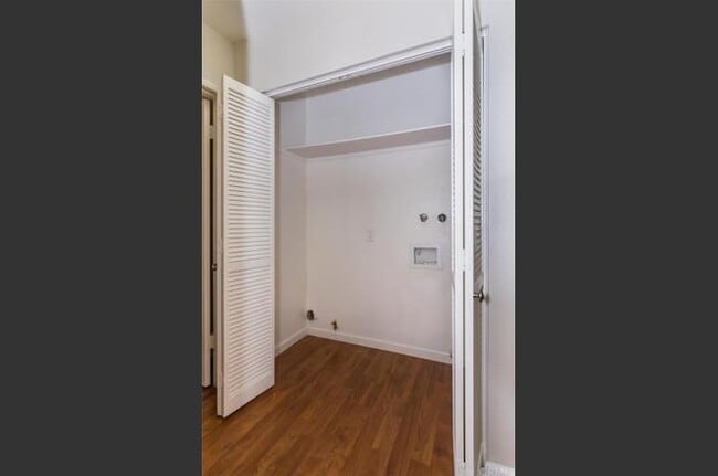 Building Photo - 28138 Bavaria Dr