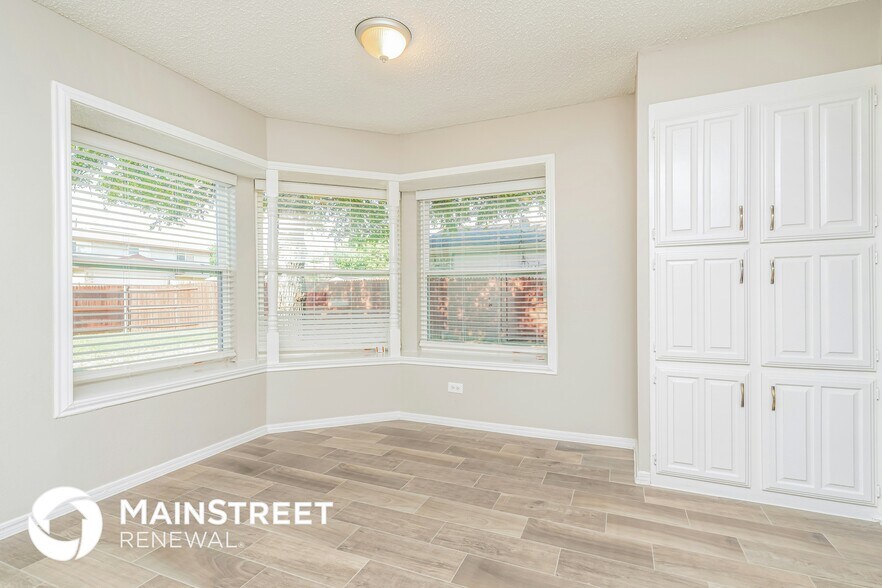 Building Photo - 1137 Wood Heights Dr