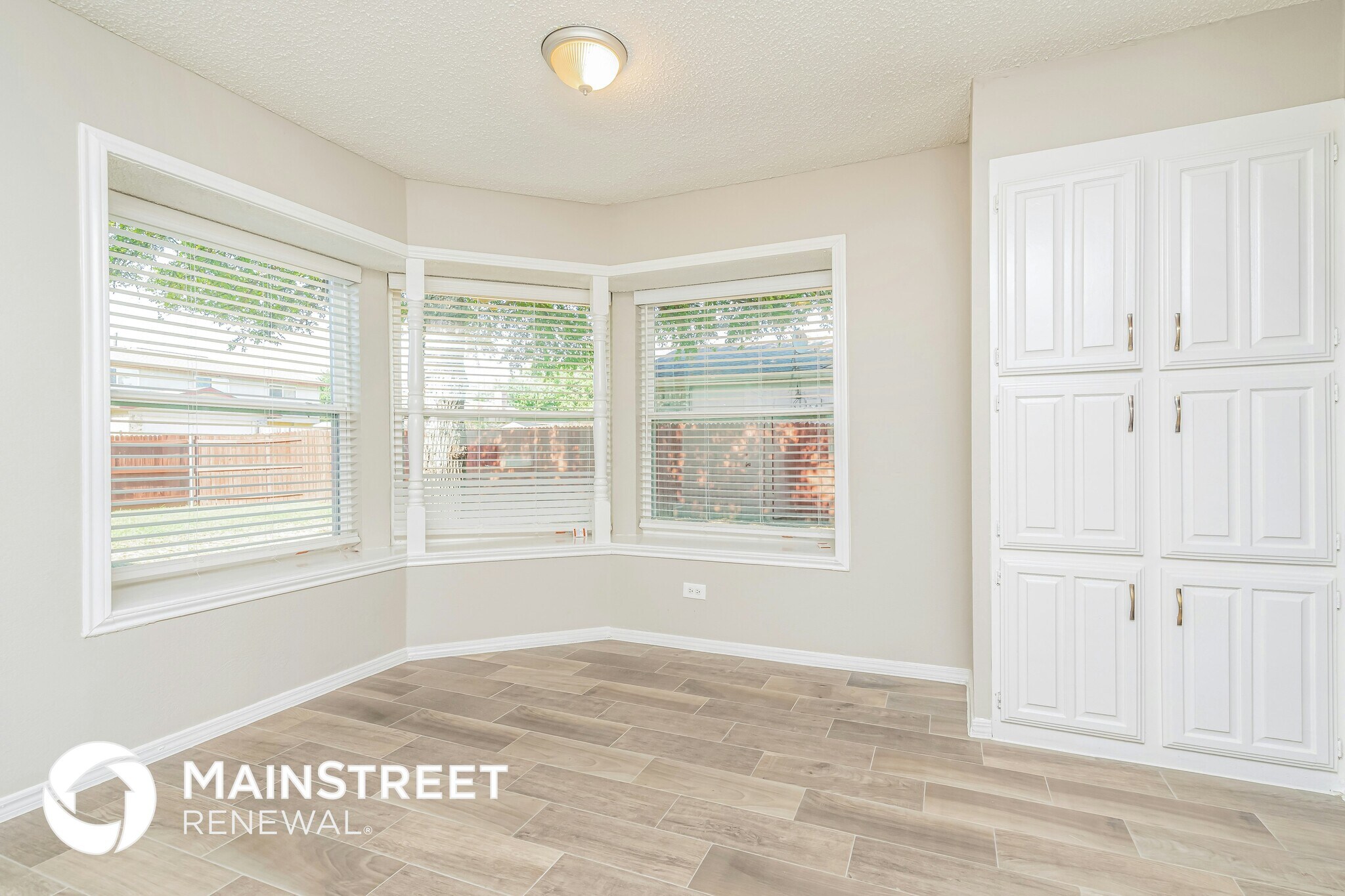 Building Photo - 1137 Wood Heights Dr