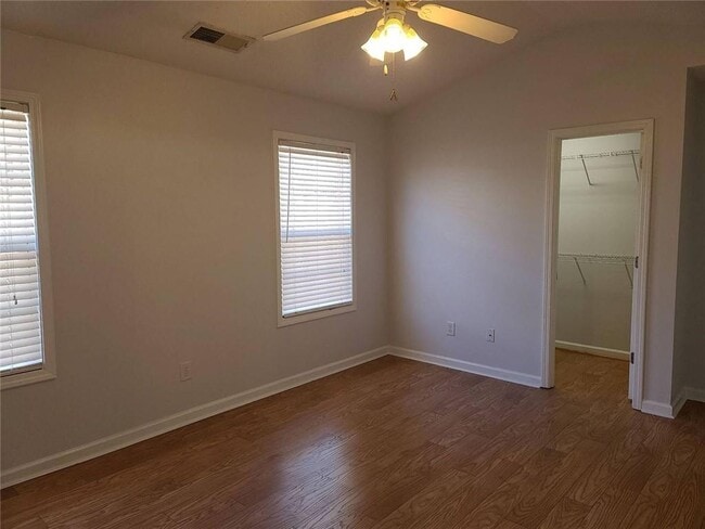 Building Photo - 363 Greystone Pkwy