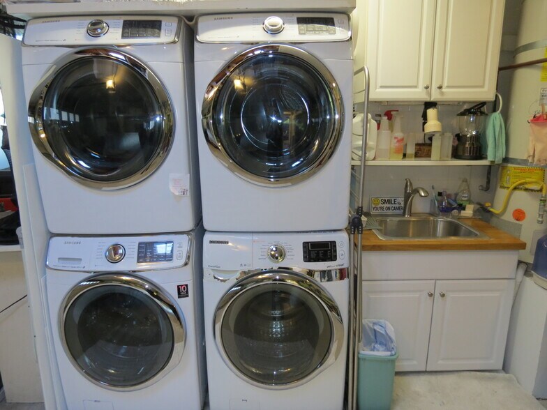 Building Photo - 2407 Sonora Ct