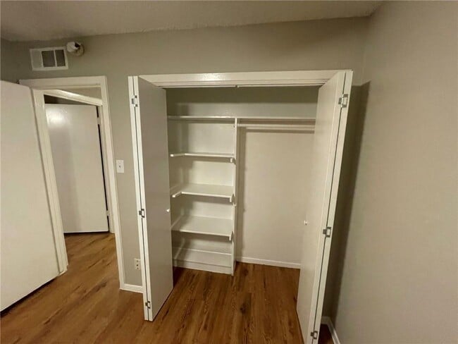 Building Photo - 2705 Windswept Cove