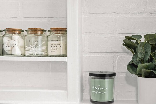 Building Photo - 657 McGruder St NE