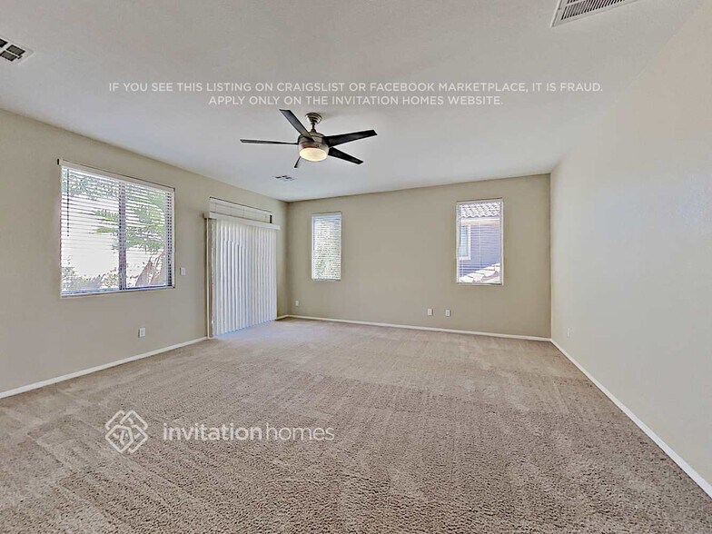 Building Photo - 2730 Craigmillar St