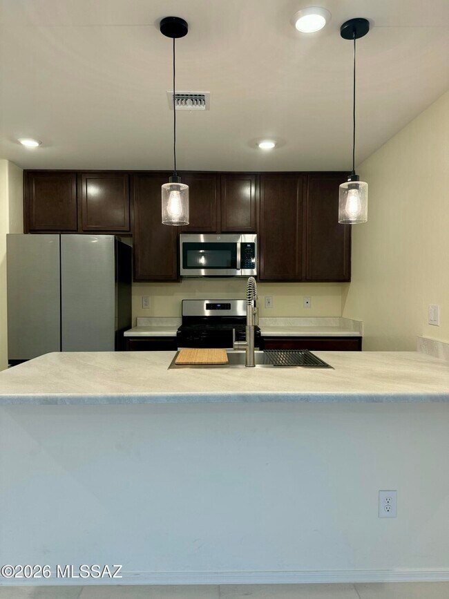 Building Photo - 10518 W Harrigan Dr