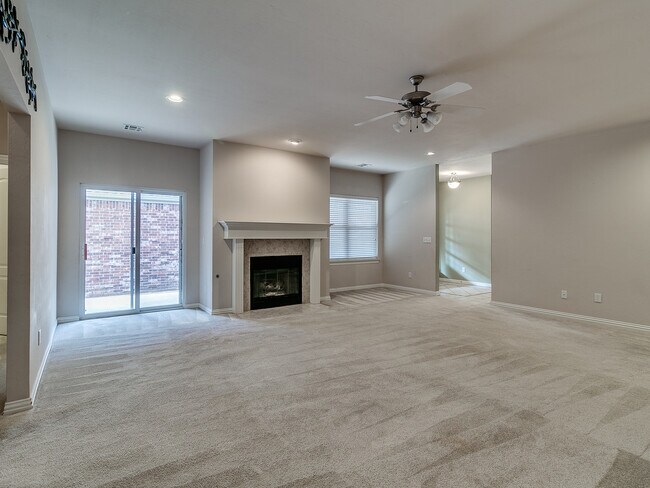 Building Photo - 2044 Sq. Ft. Home- Gated Community with a Pool/Club House-Edmond Schools- Lawn Care Included