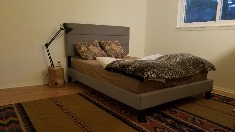 Building Photo - 4 Keystone