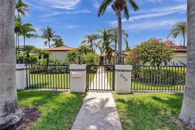 Building Photo - 609 Isle of Palms Dr