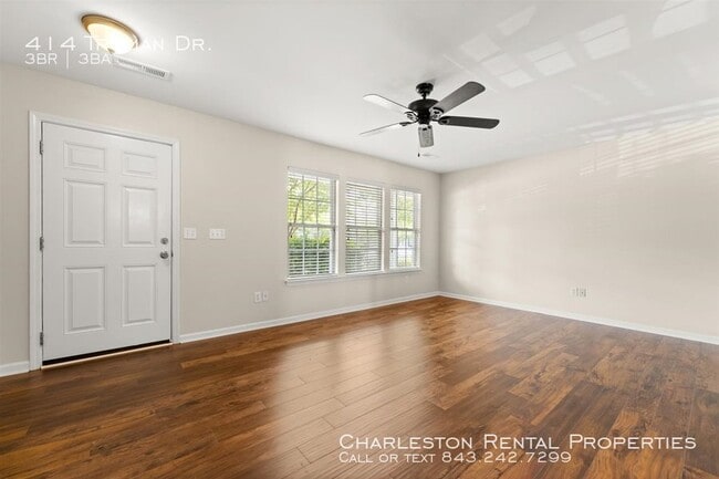 Building Photo - 414 Truman Dr
