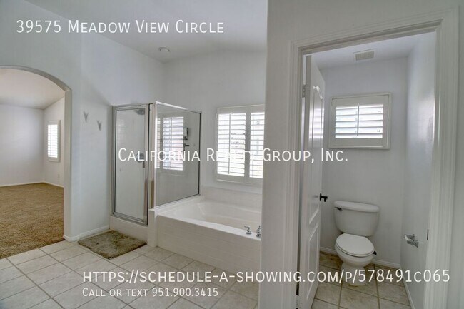 Building Photo - 39575 Meadow View Cir