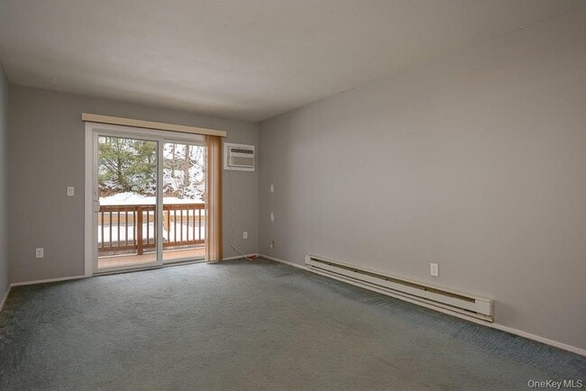 Building Photo - 219 Fox Run Ln