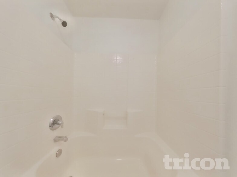 Building Photo - 3227 W Dancer Ln