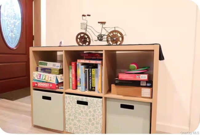 Building Photo - 137 Canterbury Rd