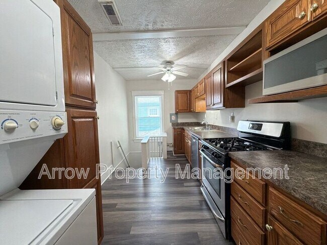 Building Photo - 2068 S 18th St