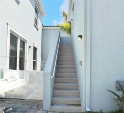 Building Photo - 9204 SW 170th Ct