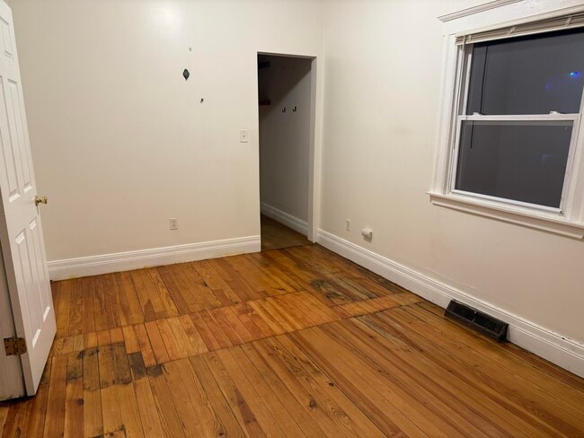 Building Photo - 2229 Faber St